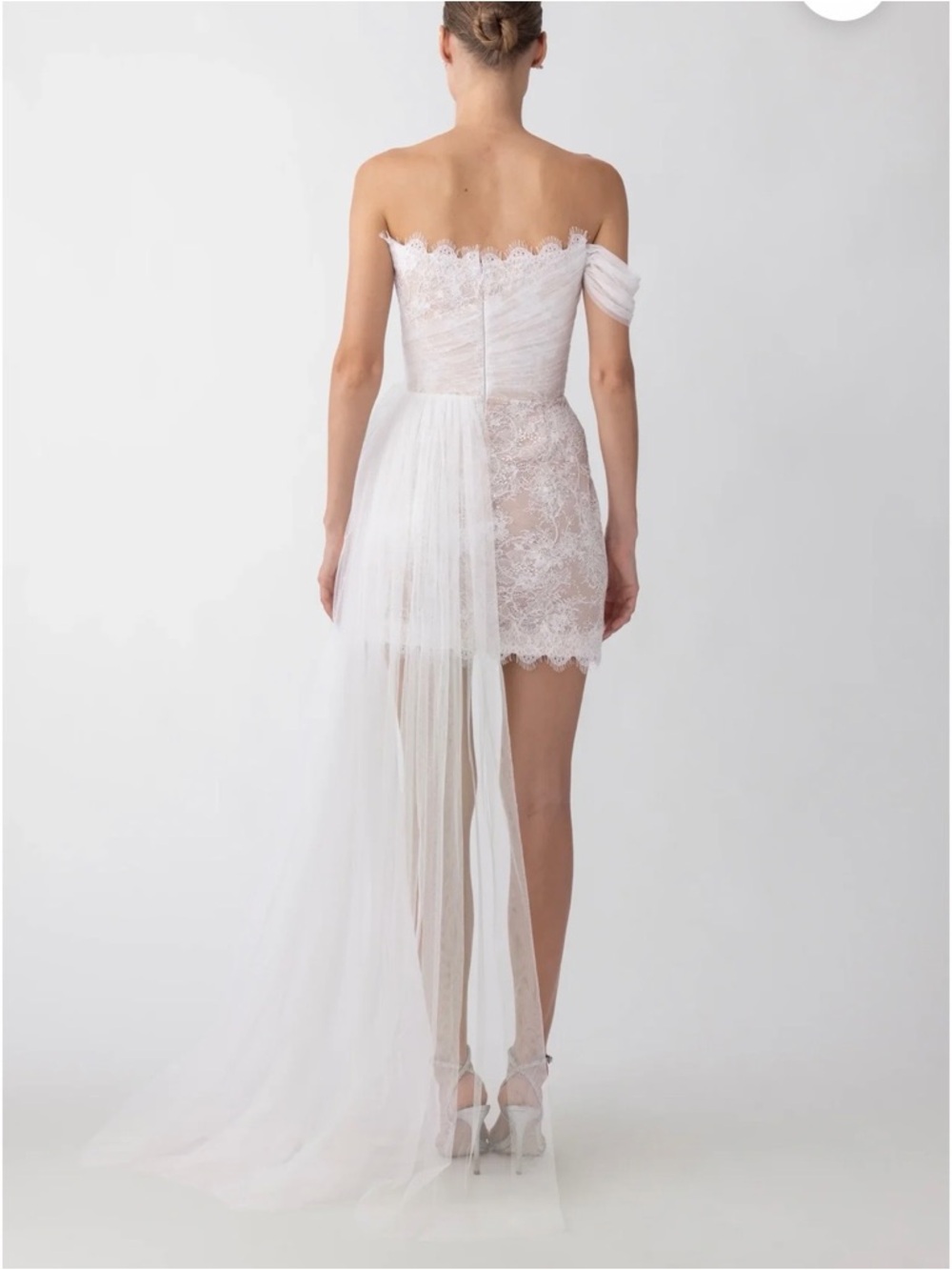 Sau Lee Strapless White Lace Mini Dress with Tulle Sash - Bridal - Picture 4 of 5